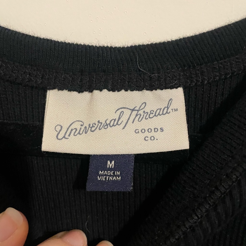 Universal Thread Black Ribbed Top - Picture 4 of 4